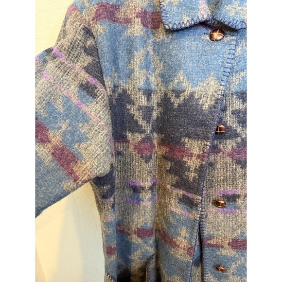 Lands End Wool Blend‎ jacket size 14 - 16 Aztec style - Picture 3 of 7